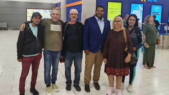Delegación cubana en la 9na Feria del Libro de Nicosia, Chipre